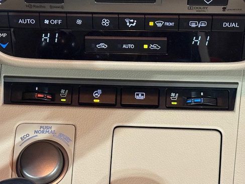 Used 2013 Lexus ES 350 image 22