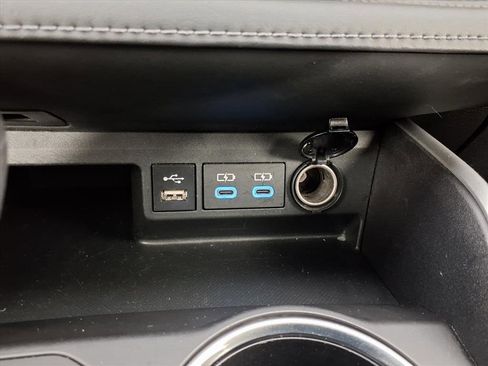 Used 2022 Toyota Highlander XLE image 13