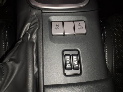 New 2025 Toyota GR86 Premium image 13