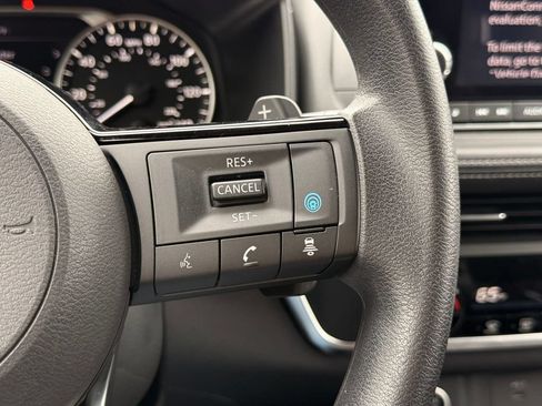 Certified 2023 Nissan Rogue SV AWD/4WD image 17
