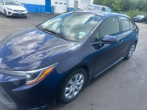 Used 2024 Toyota Corolla LE FWD image 4