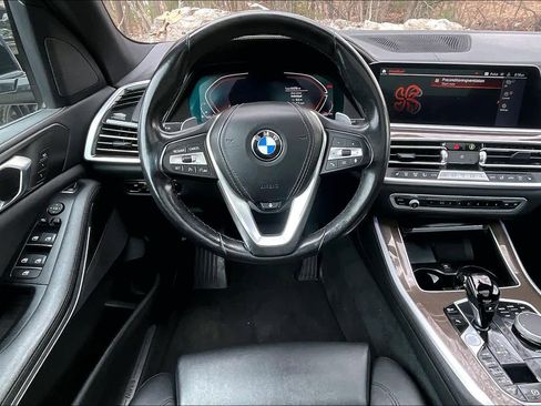 Used 2022 BMW X5 xDrive40i w/ Premium Package image 6