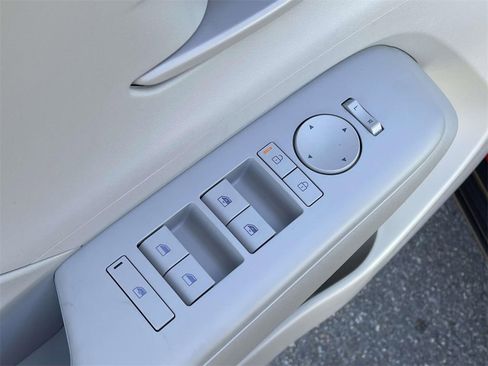 New 2026 Hyundai Kona SEL Sport image 14