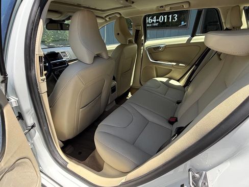 Used 2015 Volvo V60 T5 Premier AWD/4WD image 10