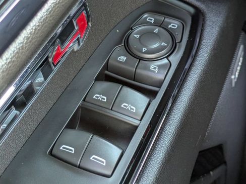 Used 2024 GMC Sierra 1500 AT4 w/ Technology Package AWD/4WD image 24