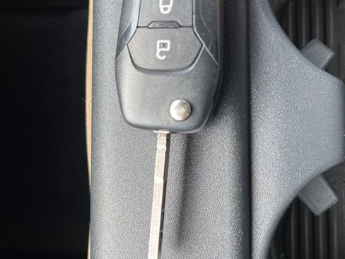 Used 2023 Ford F150 XLT image 59