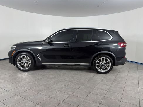 Used 2019 BMW X5 xDrive40i w/ Convenience Package AWD/4WD image 2