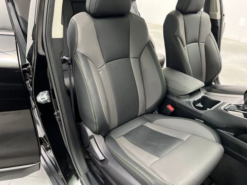 Used 2025 Subaru Outback Onyx Edition AWD/4WD image 22
