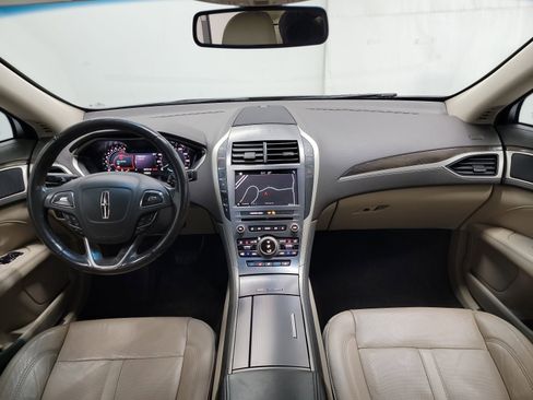 Used 2017 Lincoln MKZ Reserve w/ Climate Package image 15