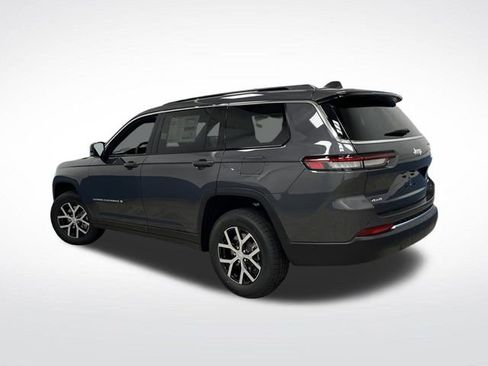 New 2025 Jeep Grand Cherokee L Limited image 3