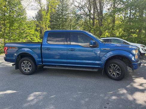 Used 2017 Ford F150 Lariat w/ Equipment Group 501A Mid AWD/4WD image 4