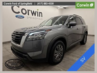 Used 2025 Nissan Pathfinder SV