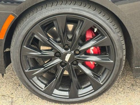 Used 2023 Cadillac CT4 V w/ Navigation Package image 4