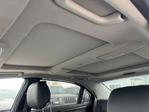 Used 2011 Mercedes-Benz S 550 4MATIC image 73