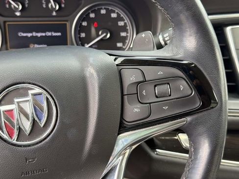 Used 2023 Buick Enclave Essence FWD image 29