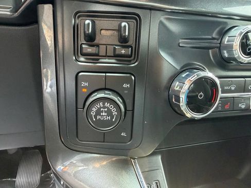 Used 2022 Ford F150 XLT w/ Equipment Group 302A High AWD/4WD image 24