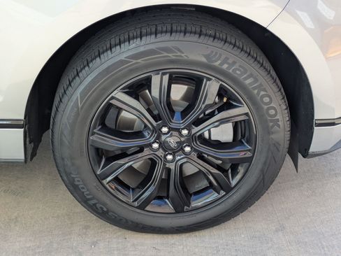 Used 2022 Ford Edge SE w/ Black Appearance Package AWD/4WD image 13