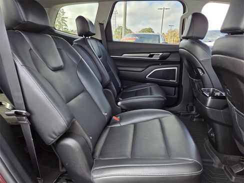 Used 2022 Kia Telluride S image 25