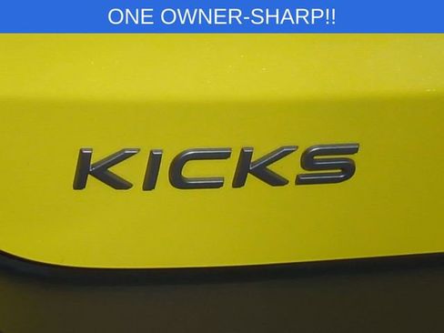 Used 2025 Nissan Kicks SR image 40