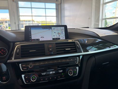 Used 2020 BMW 430i Convertible w/ Convenience Package RWD image 24