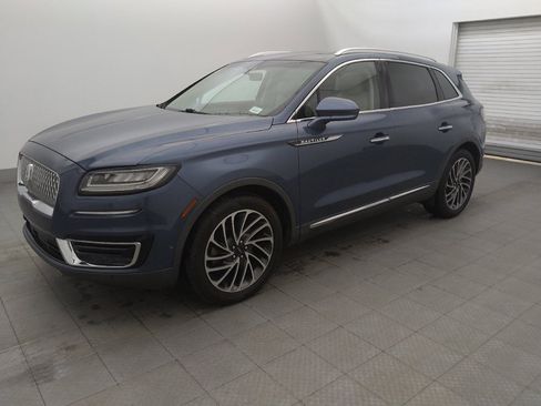 Used 2019 Lincoln Nautilus Reserve FWD image 2