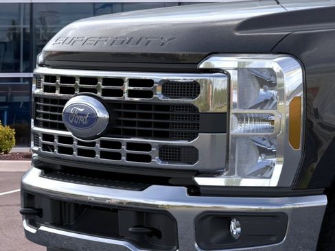 New 2026 Ford F250 XLT AWD/4WD image 19