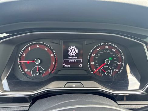 Used 2019 Volkswagen Jetta SE FWD image 15