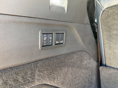 Used 2026 Cadillac Escalade IQ Sport 2 AWD/4WD image 17