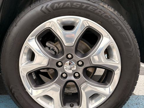 Used 2021 Jeep Compass Limited w/ Sun and Sound Group image 32