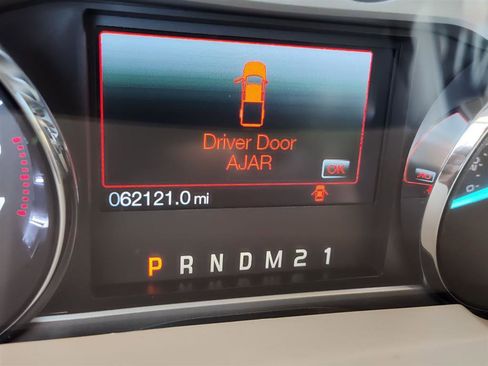 Used 2016 Ford F250 XLT w/ XLT Value Package image 8