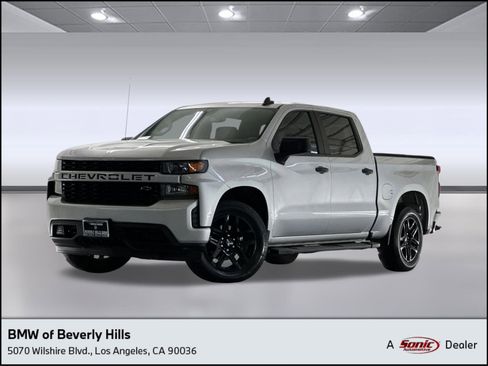 Used 2022 Chevrolet Silverado 1500 Custom w/ LPO, Blackout Package image 1
