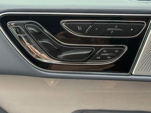 Used 2020 Lincoln Navigator Black Label image 22