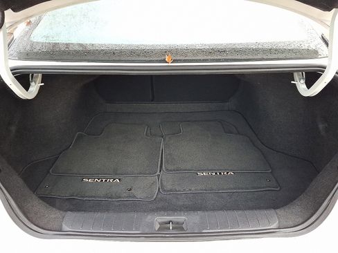 Certified 2024 Nissan Sentra SV image 28