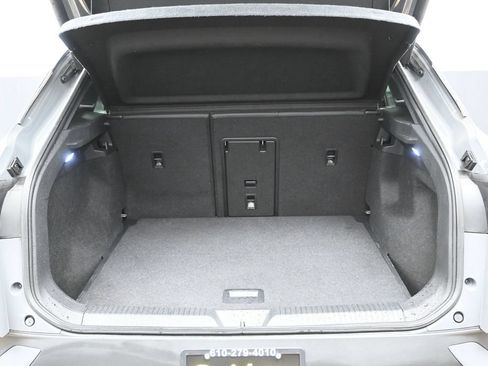 Used 2023 Volkswagen ID.4 Pro S Plus AWD/4WD image 8