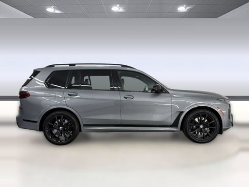 Used 2023 BMW X7 M60i w/ Executive Package AWD/4WD image 8