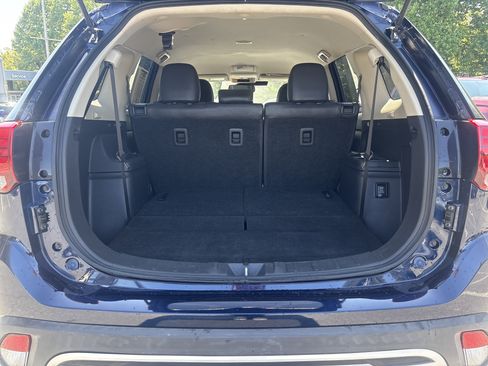 Used 2020 Mitsubishi Outlander SE FWD image 13