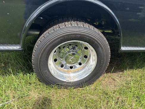 New 2026 RAM 5500 4x4 Crew Cab w/ Laramie Trim Package image 20