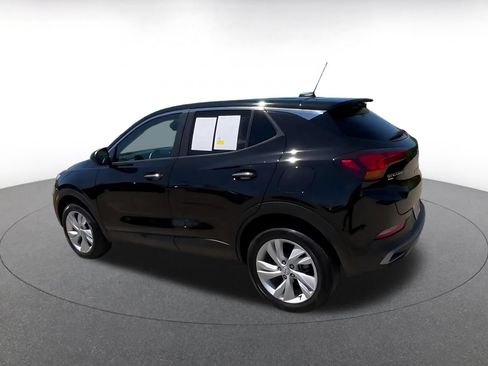 Used 2025 Buick Encore GX Preferred AWD/4WD image 9