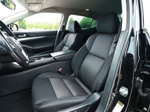 Used 2018 Nissan Maxima 3.5 S FWD image 21