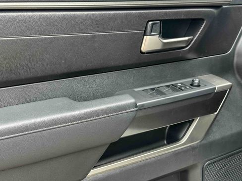 Certified 2025 Toyota Tundra SR5 AWD/4WD image 16