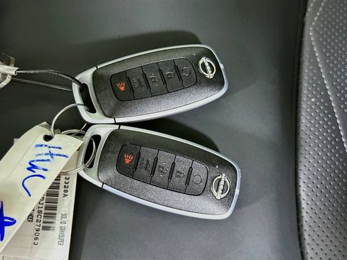 Used 2025 Nissan Pathfinder Platinum w/ Cargo Package AWD/4WD image 37