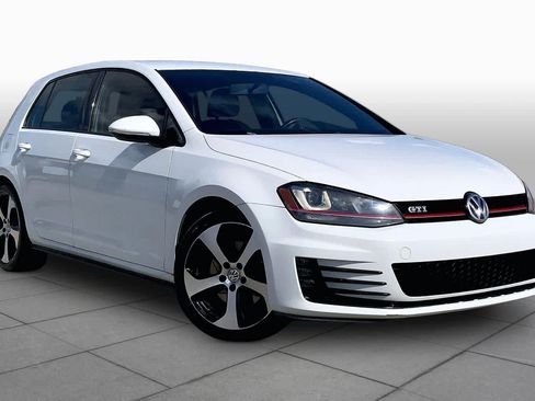 Used 2015 Volkswagen GTI S FWD image 3