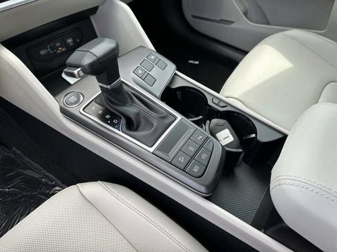 New 2026 Kia Sportage EX FWD image 23