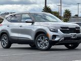 New 2026 Kia Seltos LX image 2