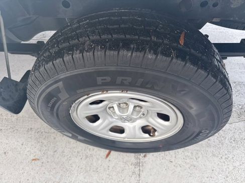 Used 2019 Nissan Frontier S image 11