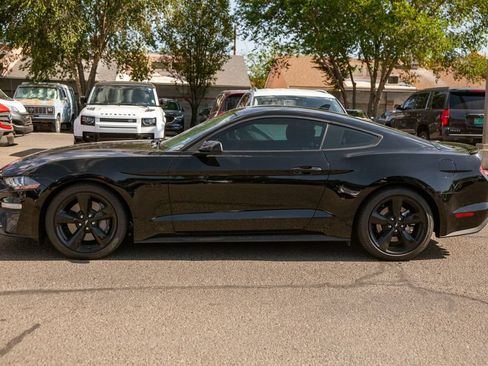 Used 2021 Ford Mustang GT w/ Black Accent Package RWD image 8