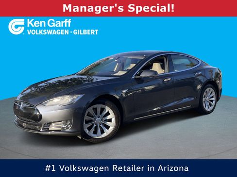 Used 2014 Tesla Model S Base image 1