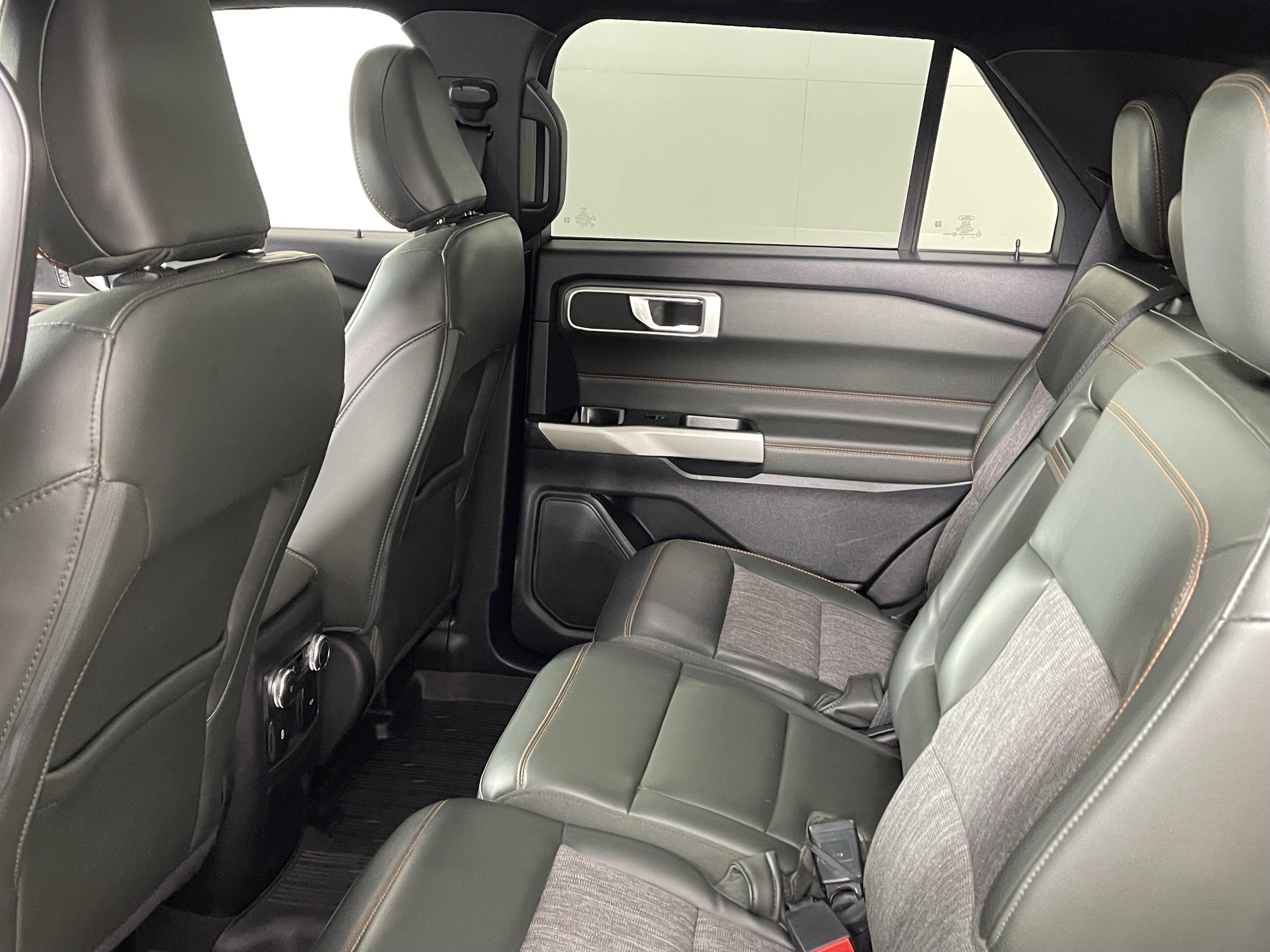 Used 2022 Ford Explorer Timberline AWD/4WD image 12