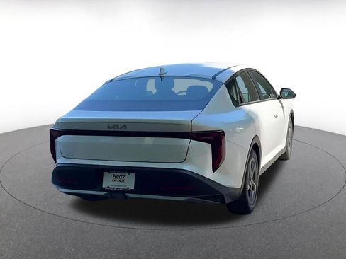 Used 2025 Kia K4 LXS image 14