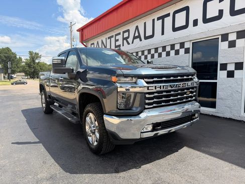 Used 2020 Chevrolet Silverado 2500 LTZ w/ Technology Package AWD/4WD image 7